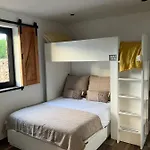 Casa Da Vinha Escondida Al Biscoitos (Terceira)
