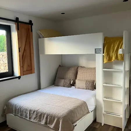 Casa Da Vinha Escondida Al Biscoitos (Terceira)