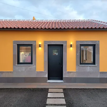 Semesterbostad Casa Da Vinha Escondida Al Biscoitos (Terceira)