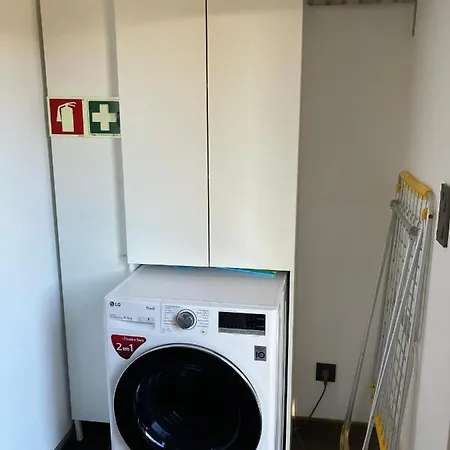 Casa Da Vinha Escondida Al Biscoitos (Terceira)