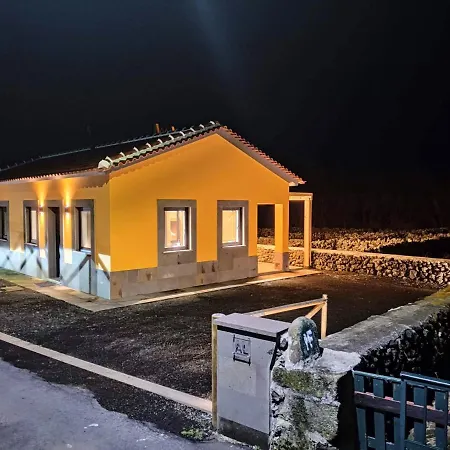 Holiday home Casa Da Vinha Escondida Al *