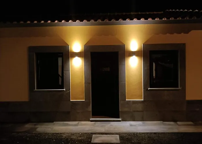 Casa Da Vinha Escondida Al Holiday home *