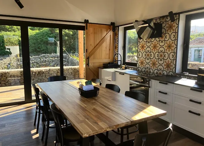 Casa Da Vinha Escondida Al Holiday home Biscoitos (Terceira)