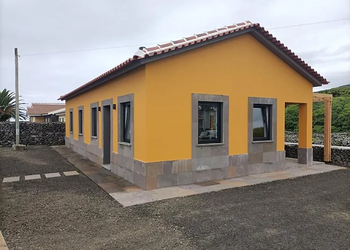 Holiday home Casa Da Vinha Escondida Al